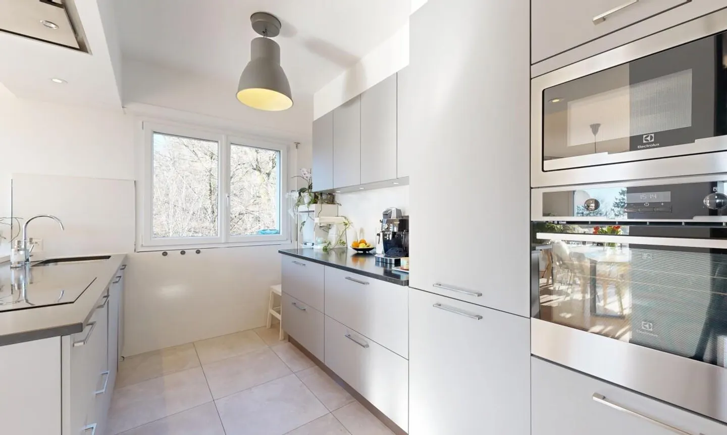 Helles 4-Zimmer-Apartment mit Balkonen und unverbautem Blick - Foto 1 von 11