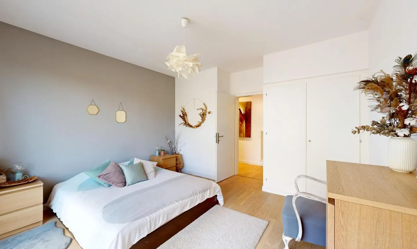 Helles 4-Zimmer-Apartment mit Balkonen und unverbautem Blick - Foto 10 von 11