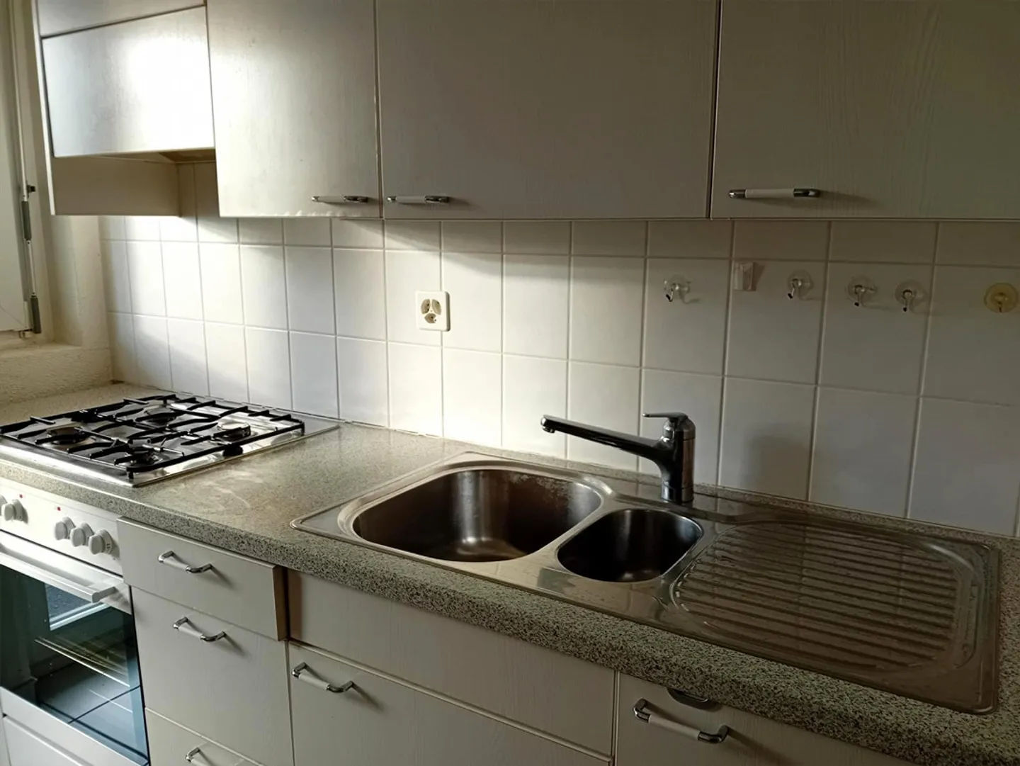 COPIA - Vicino ai mezzi pubblici - Foto 3 di 3