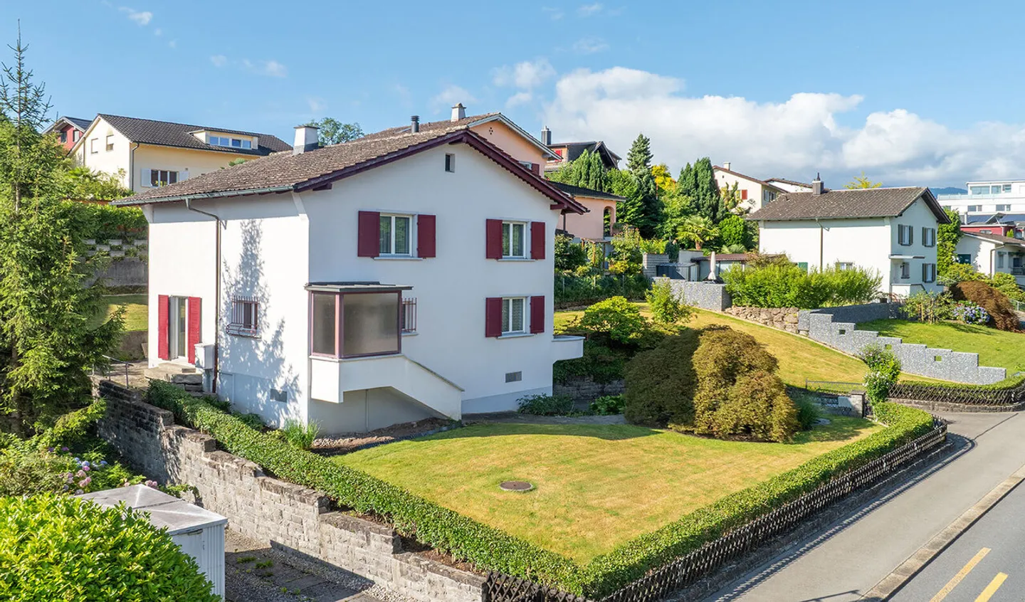Terrain avec un grand potentiel - Opportunité d'investissement à Meggen - Photo 1 sur 4