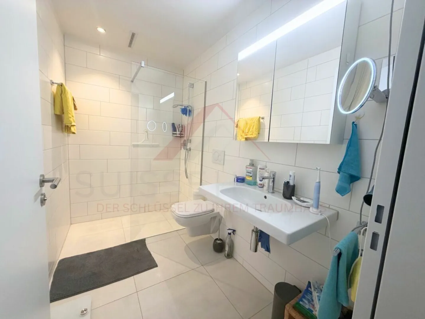 Vie moderne avec charme - Maisonette de 4,5 pièces à Walkringen avec balcon et beaucoup de confort de vie - Photo 8 sur 10