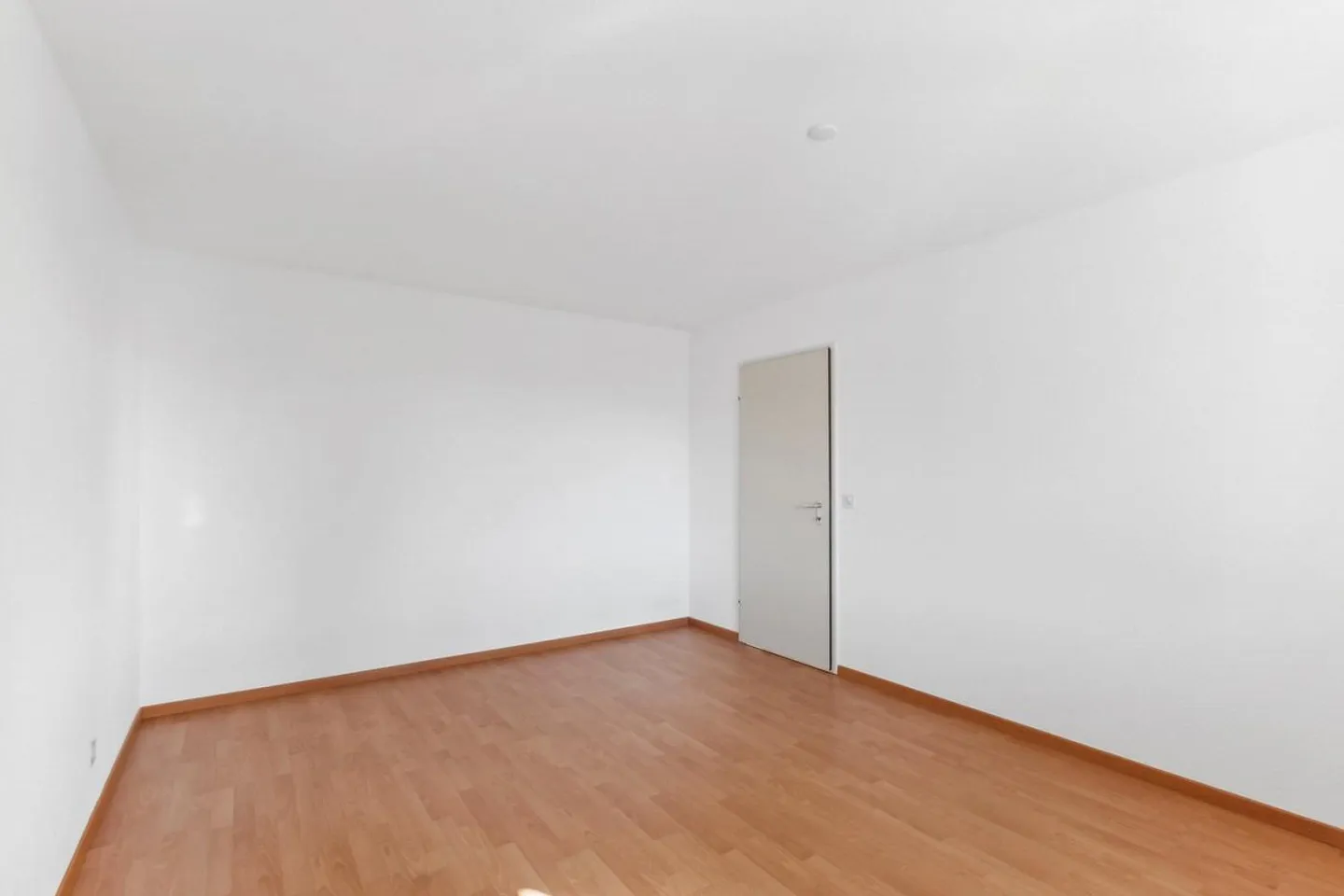 Bel appartement de 2,5 pièces - disponible à partir du 1.10.2025 ! - Photo 4 sur 10