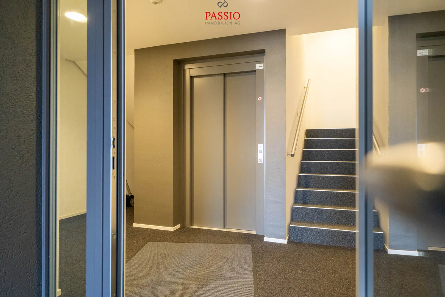 Appartamento 3,5 locali come nuovo con giardino di 180 m² vicino al lago - Foto 20 di 25