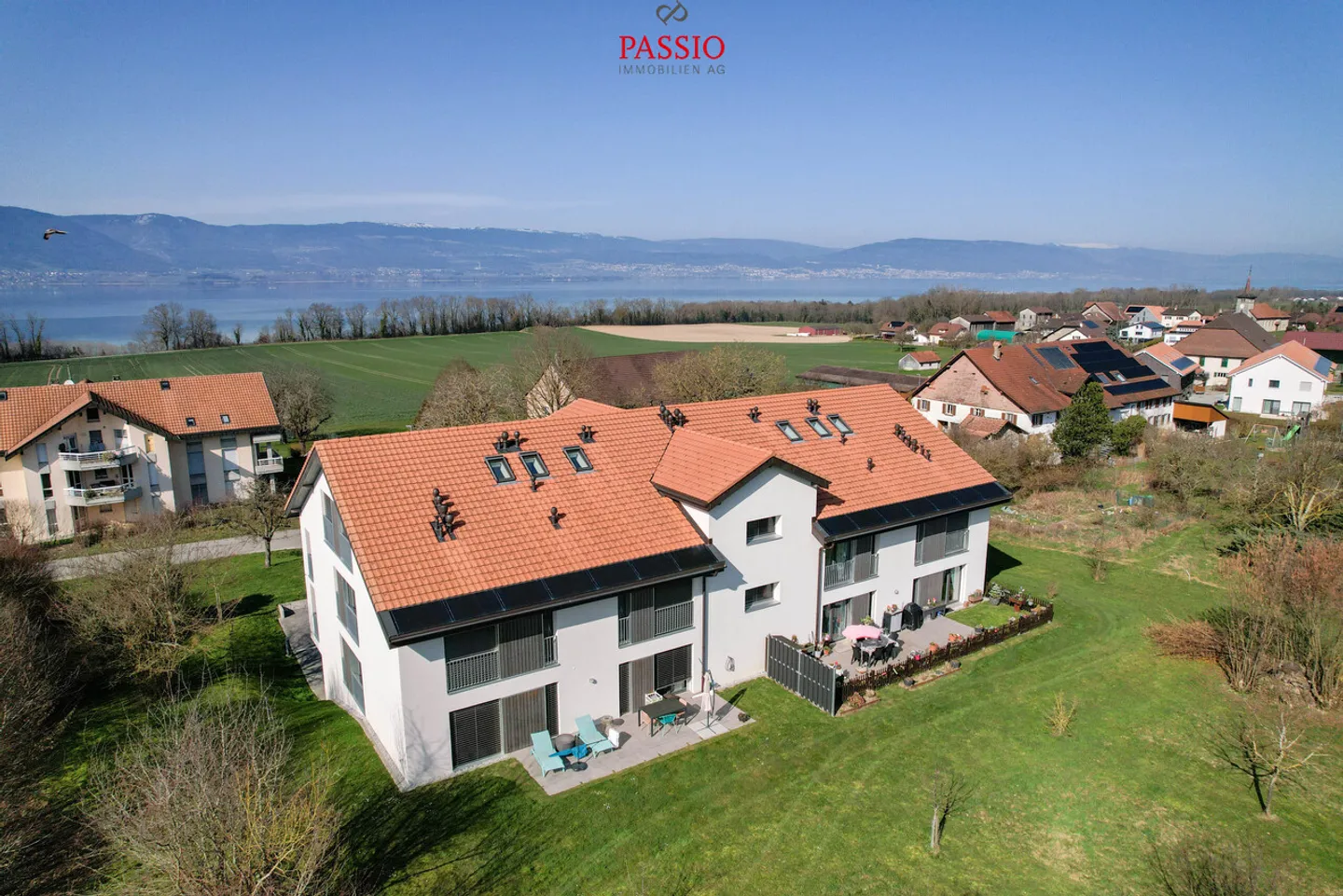 Appartamento 3,5 locali come nuovo con giardino di 180 m² vicino al lago - Foto 23 di 25