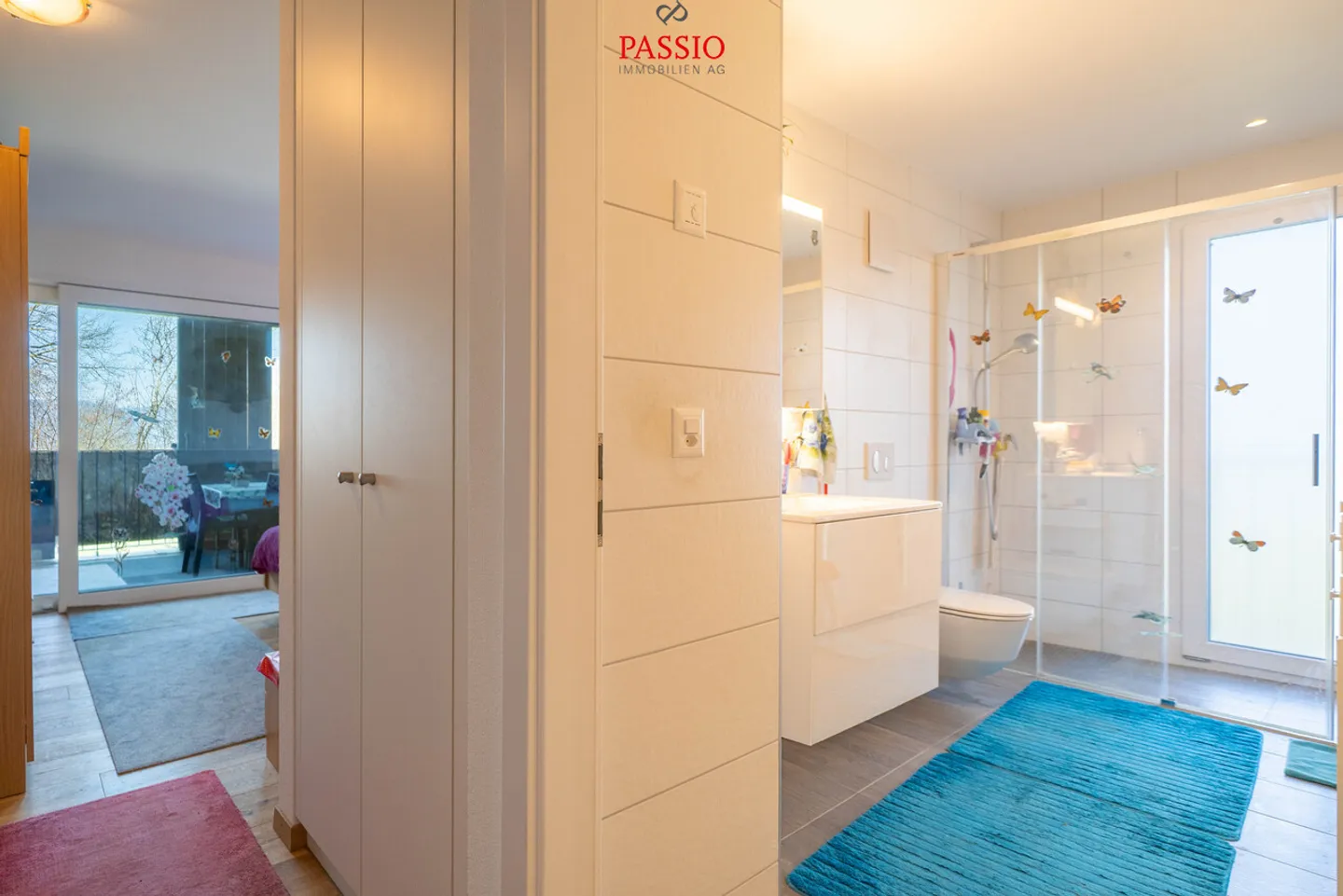 Appartamento 3,5 locali come nuovo con giardino di 180 m² vicino al lago - Foto 10 di 25