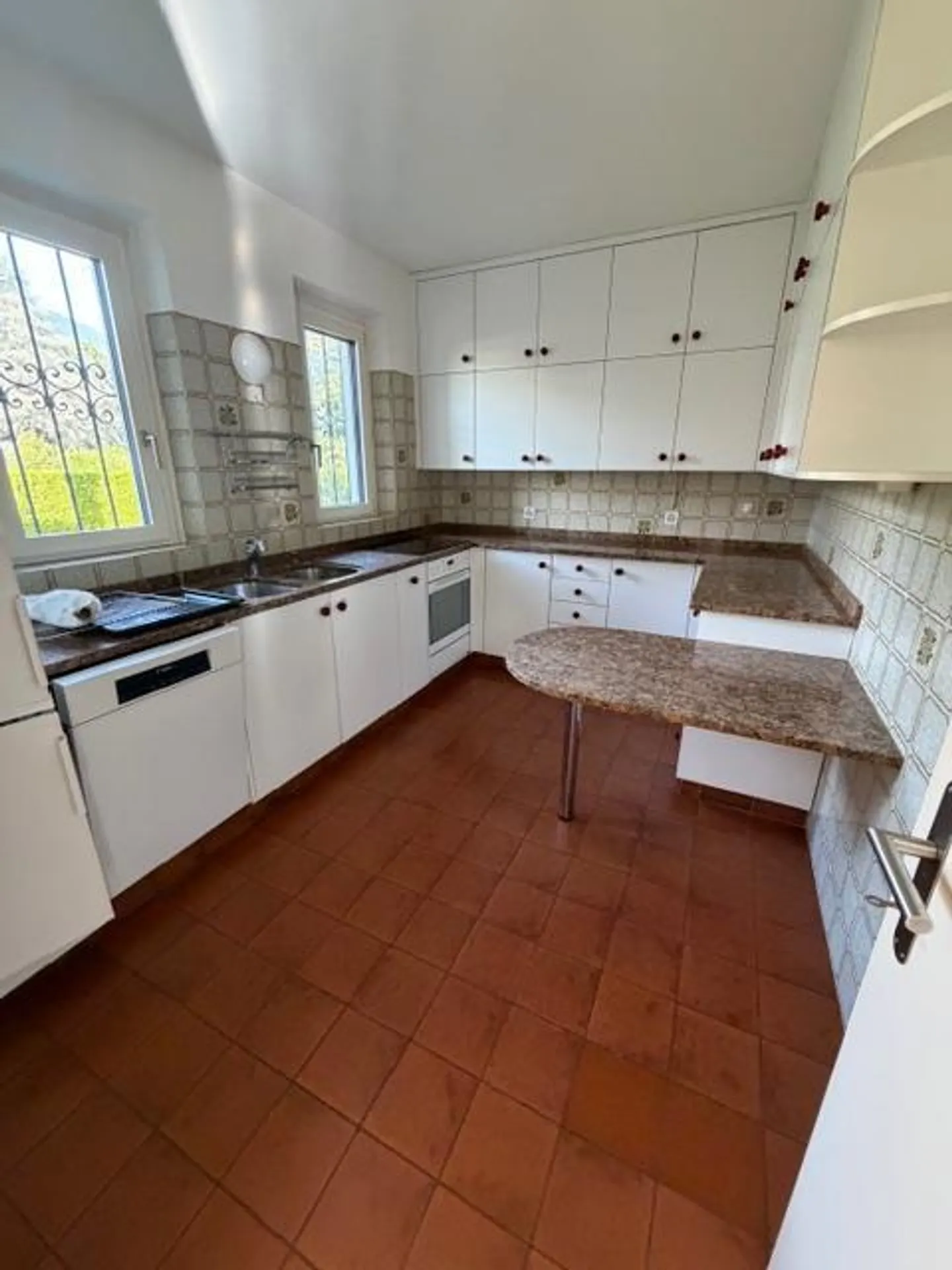 Charmante Villa zur Miete in Losone - Foto 3 von 16