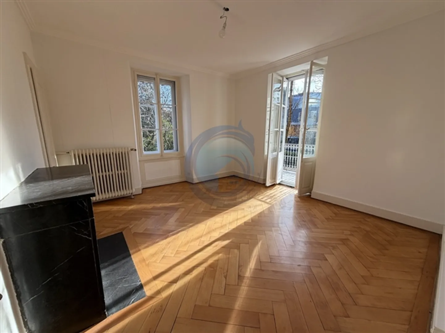 Apartment with 3.5 rooms in the center of La Tour-de-Peilz - Photo 2 of 14