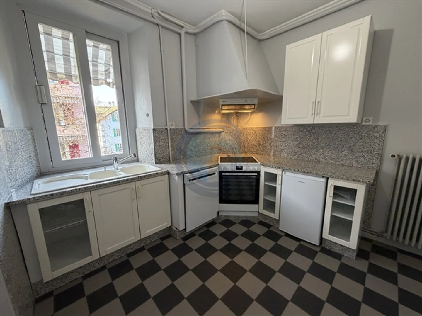 Apartment with 3.5 rooms in the center of La Tour-de-Peilz - Photo 5 of 14