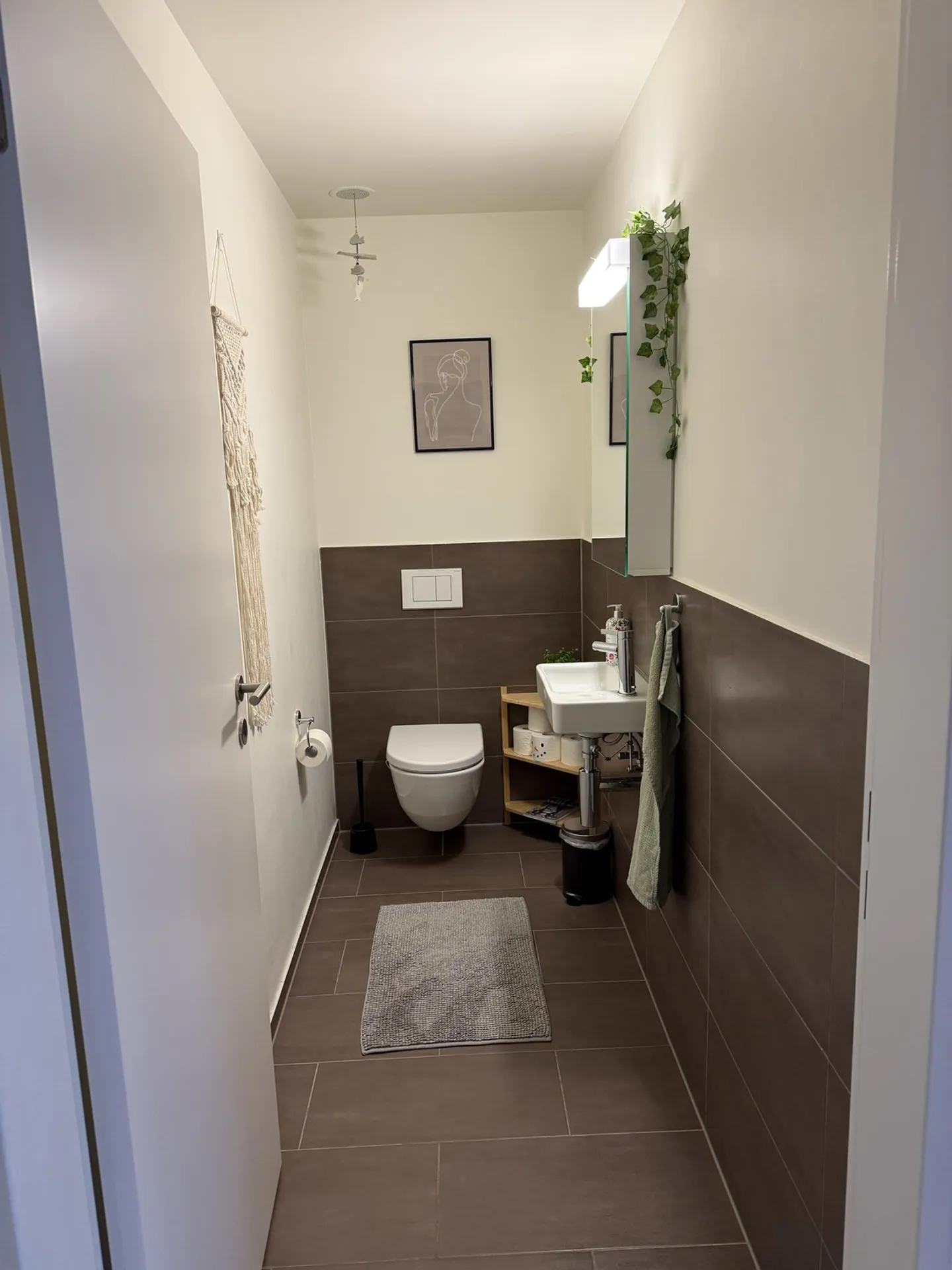 APPARTEMENT 3½ PIÈCES À SISSACH (BL), MEUBLÉ, TEMPORAIRE - Photo 6 sur 9