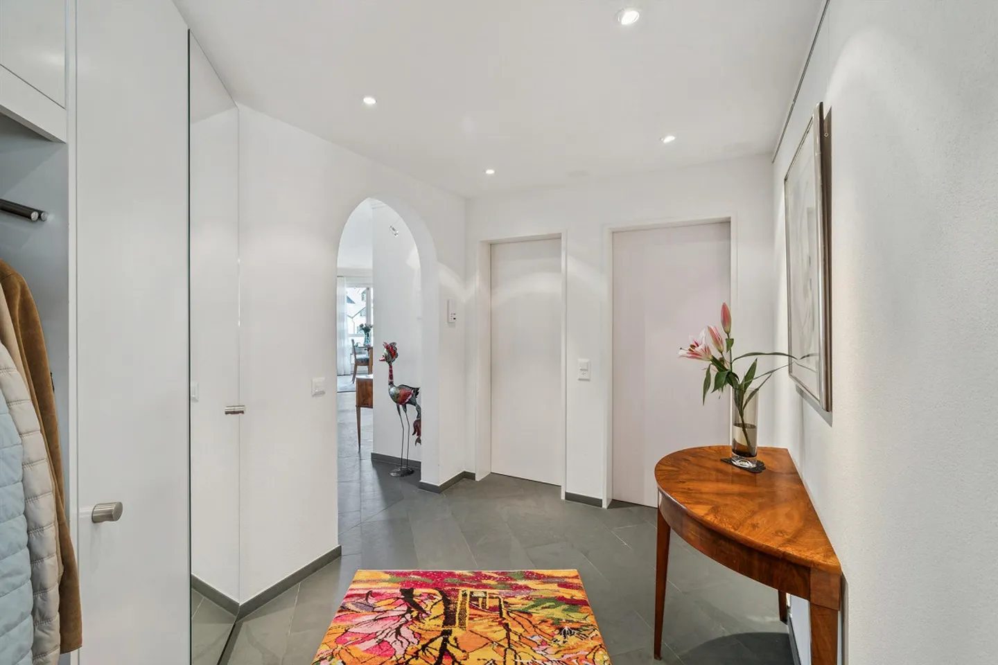 Appartement charmant avec jardin d'hiver dans un quartier bien entretenu - Photo 2 sur 5