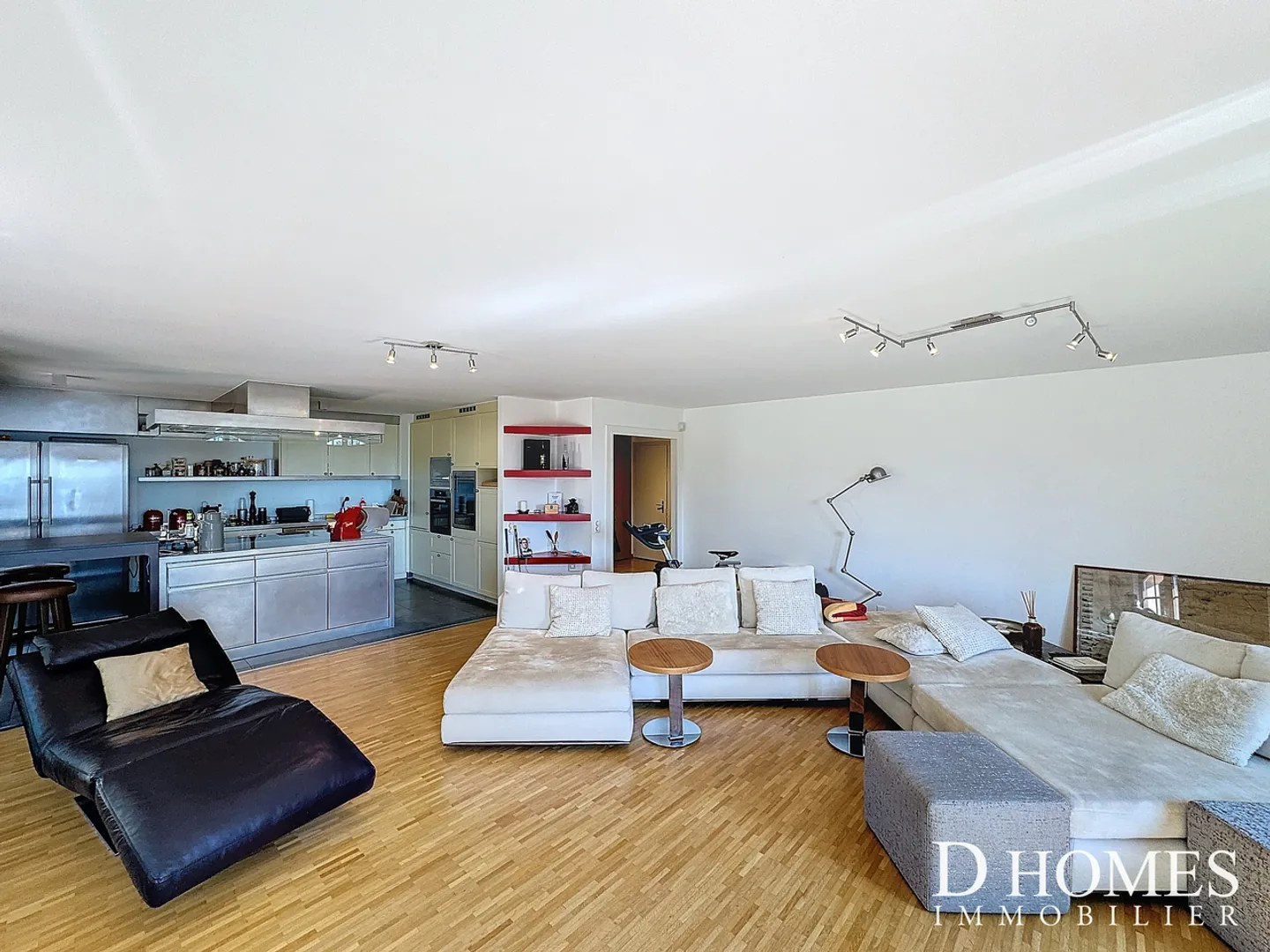 EXKLUSIVITÄT I 5,5-Zimmer-Wohnung mit großer Terrasse und Aussicht - Foto 4 von 13