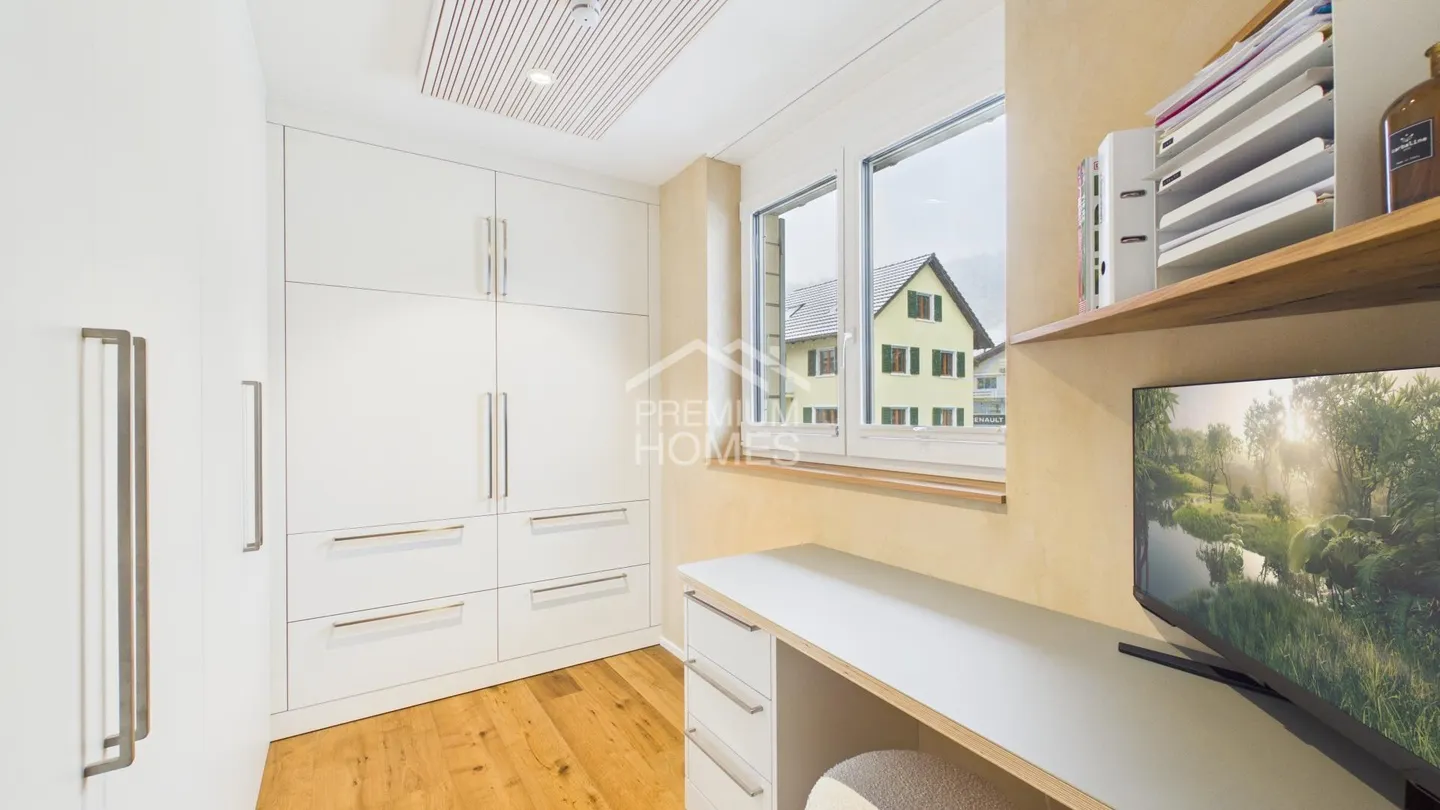 Move in & feel good! - Photo 9 of 11