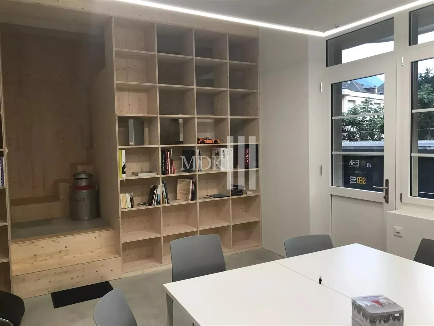 Commerce - Photo 3 of 6