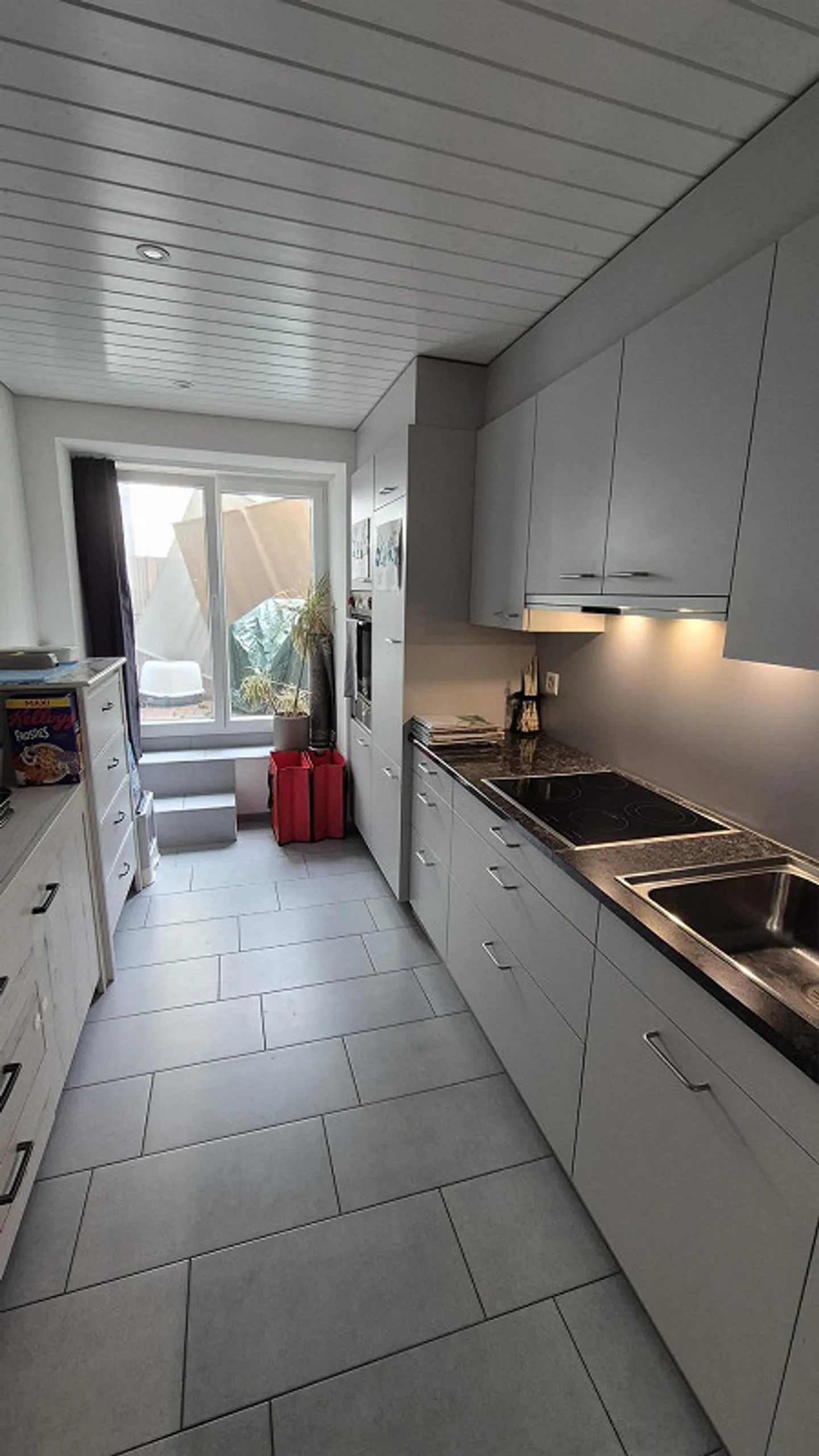 3 1/2 room apartment with small balcony - Photo 4 of 7