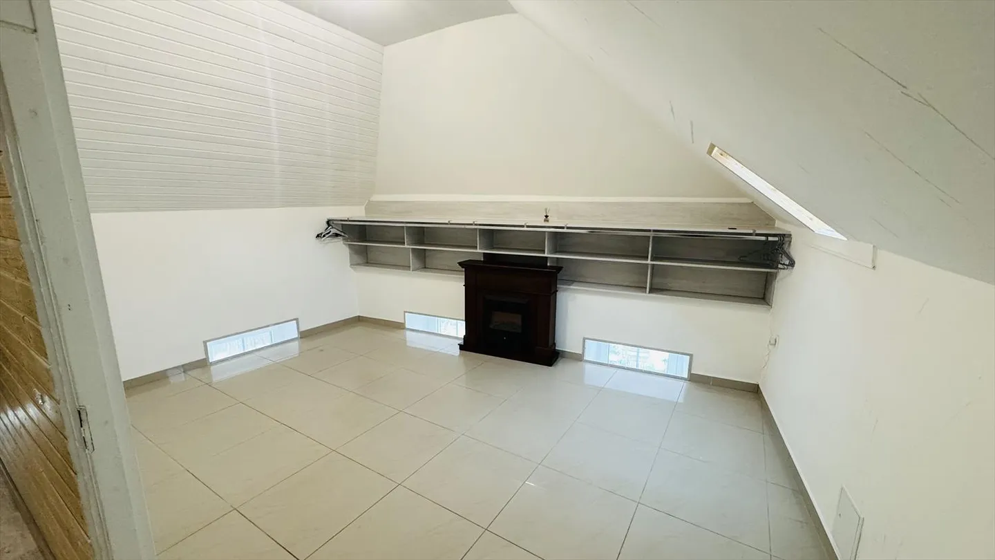 4.5 Room Apartment - Photo 6 of 10