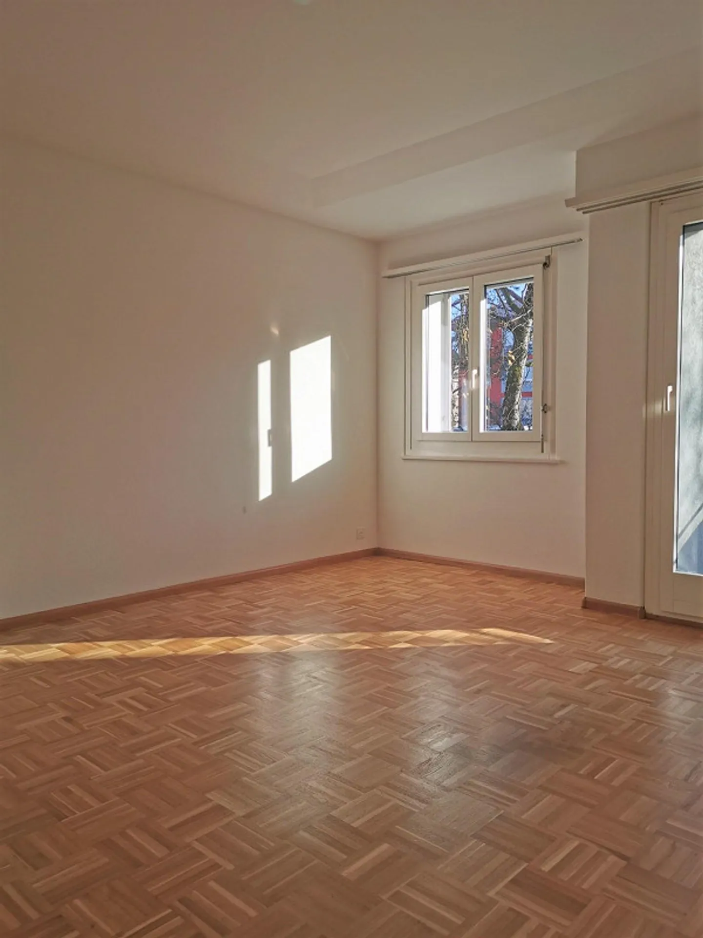 Charmante Wohnung bei Birs - Foto 2 von 8