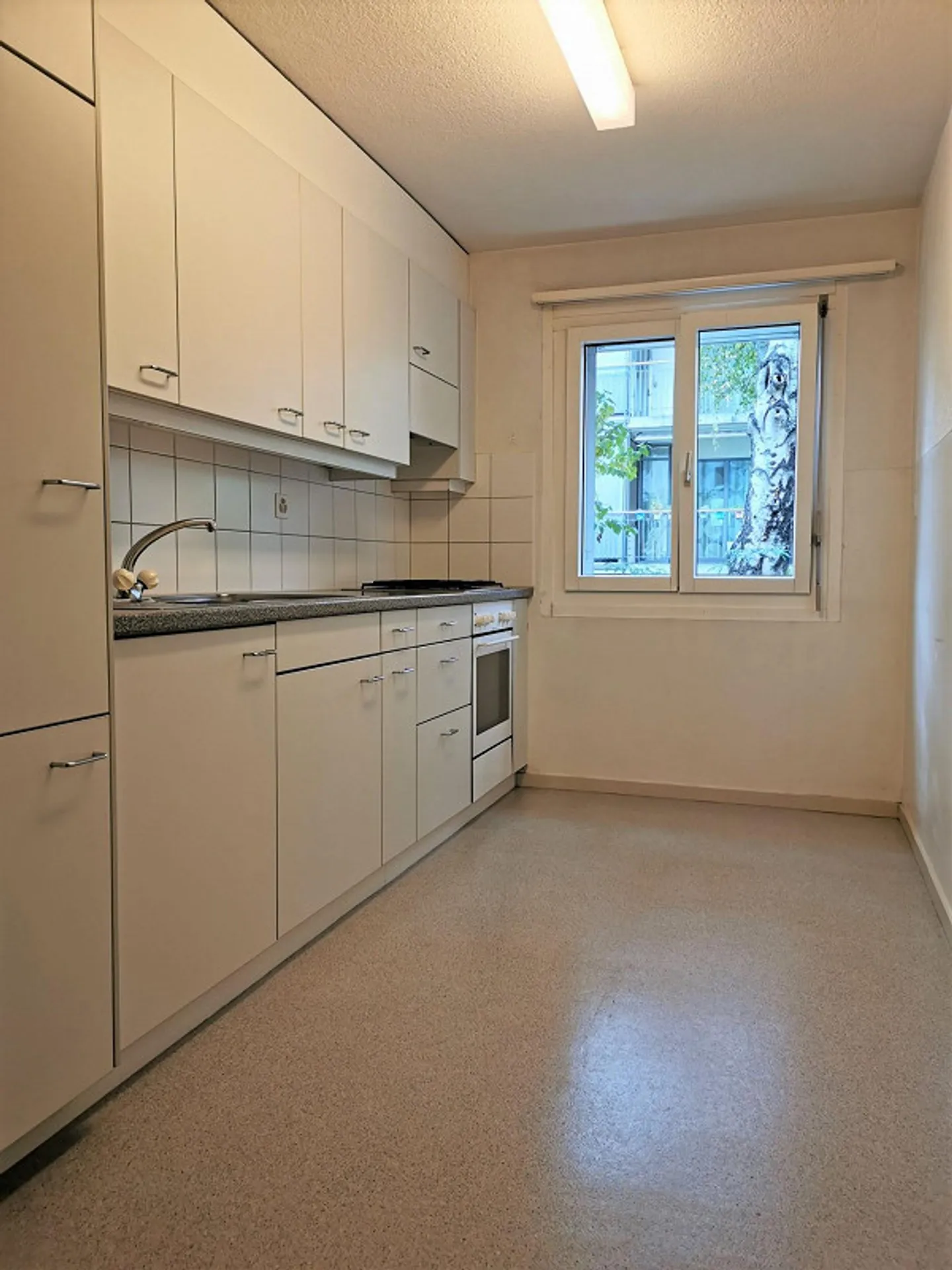 Charmante Wohnung bei Birs - Foto 3 von 8