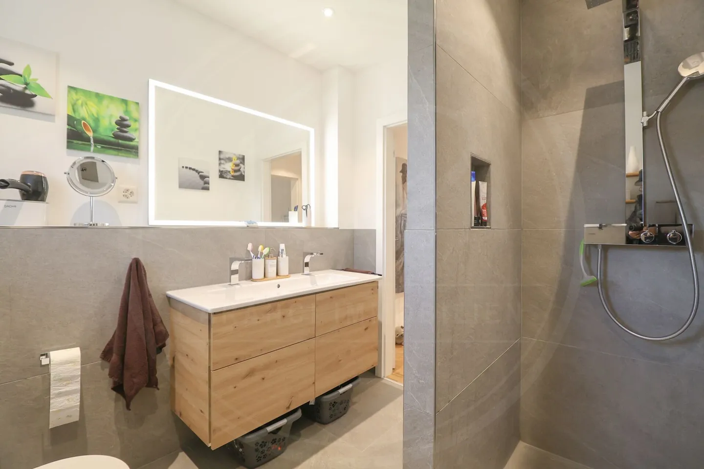 Modernes Familienhaus in Fulenbach - Foto 12 von 17