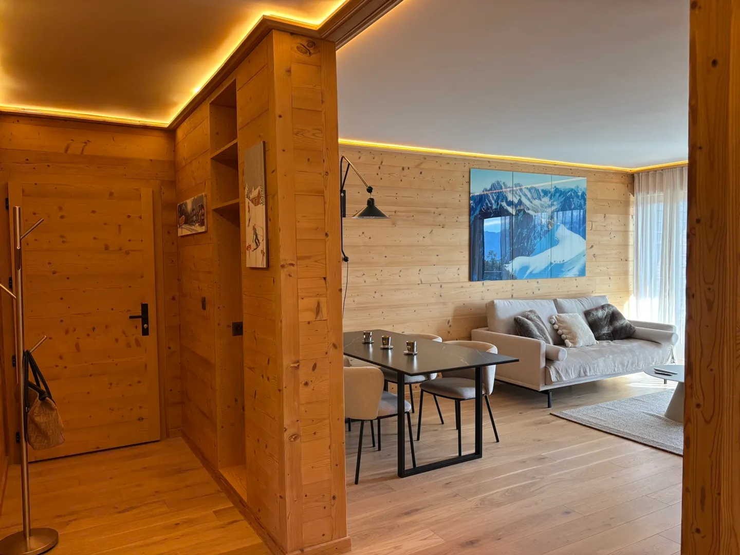 Apartment for rent - Photo 2 of 15