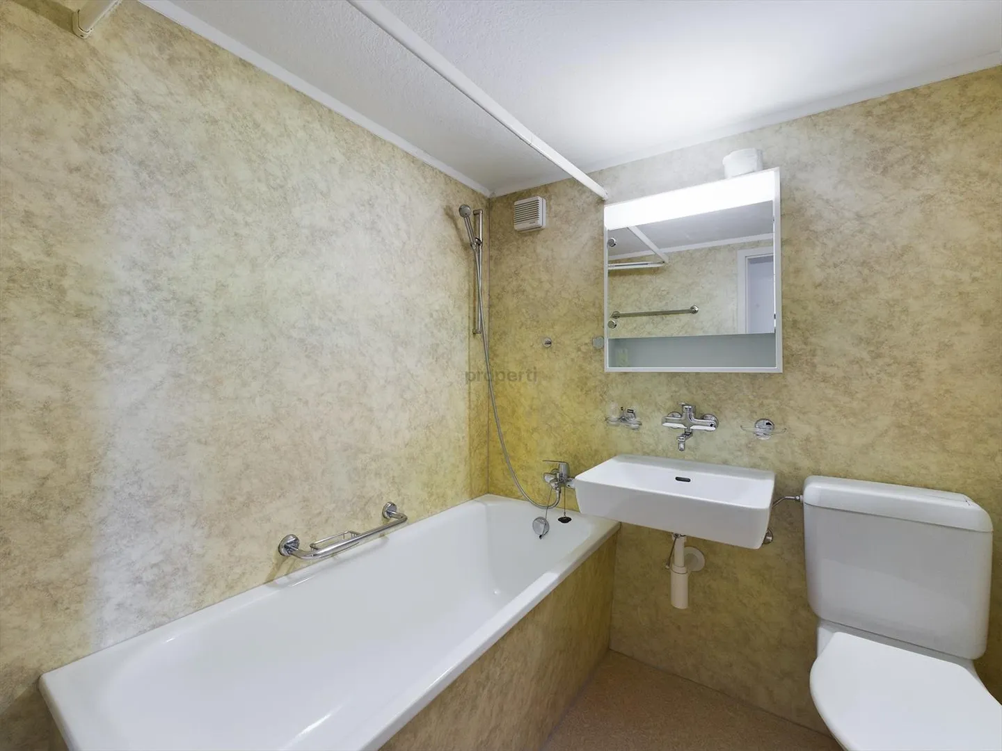 Appartamento 3.5 locali a Gossau in una posizione tranquilla con un grande balcone - Foto 6 di 8