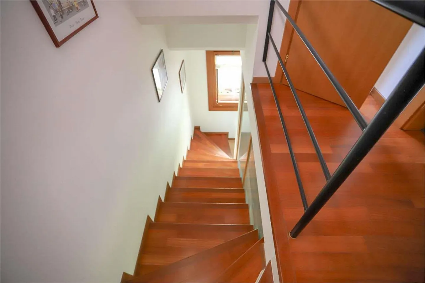 Graziosa casa unifamiliare - Foto 5 di 13