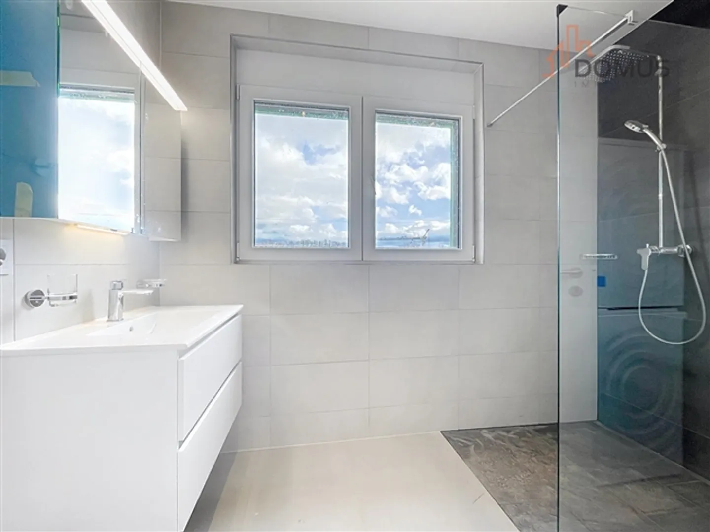 Magnificent penthouse with 2.5 rooms and excellent terrace - Photo 4 of 10