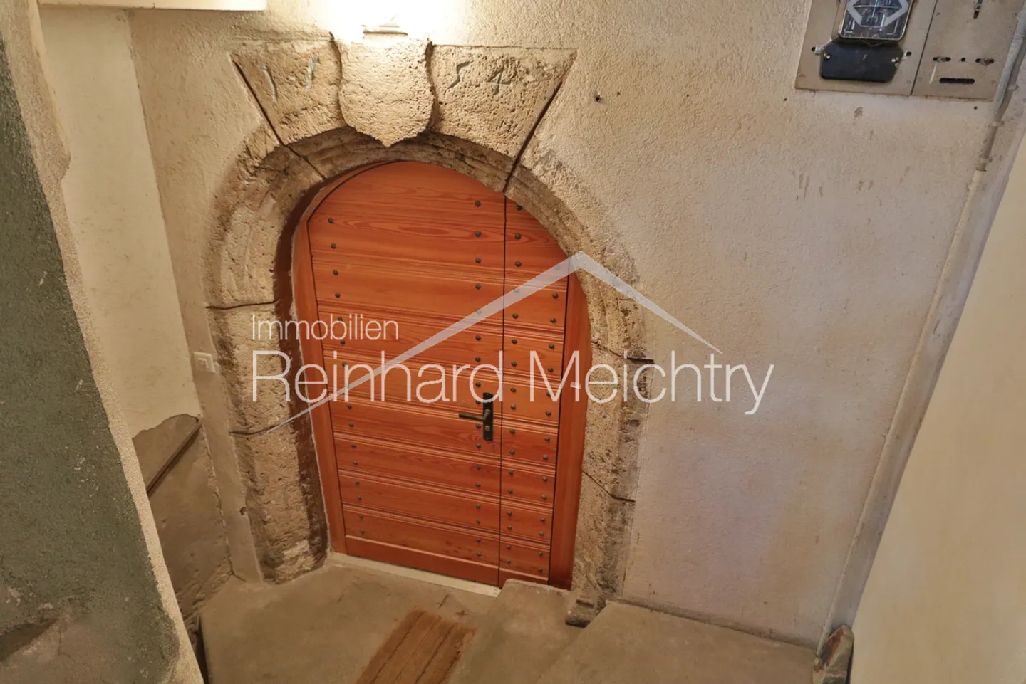 «Historisches Wohnhaus mit 3 Wohnungen mit Blick auf das Leuker Schloss» - Foto 11 von 52