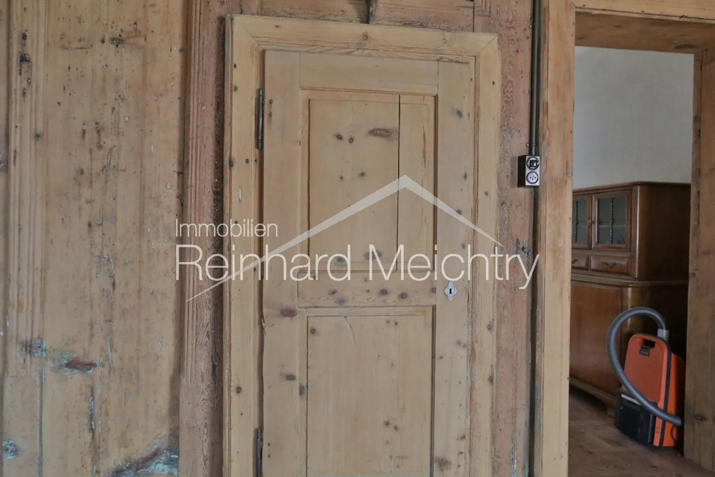 «Historisches Wohnhaus mit 3 Wohnungen mit Blick auf das Leuker Schloss» - Foto 25 von 52