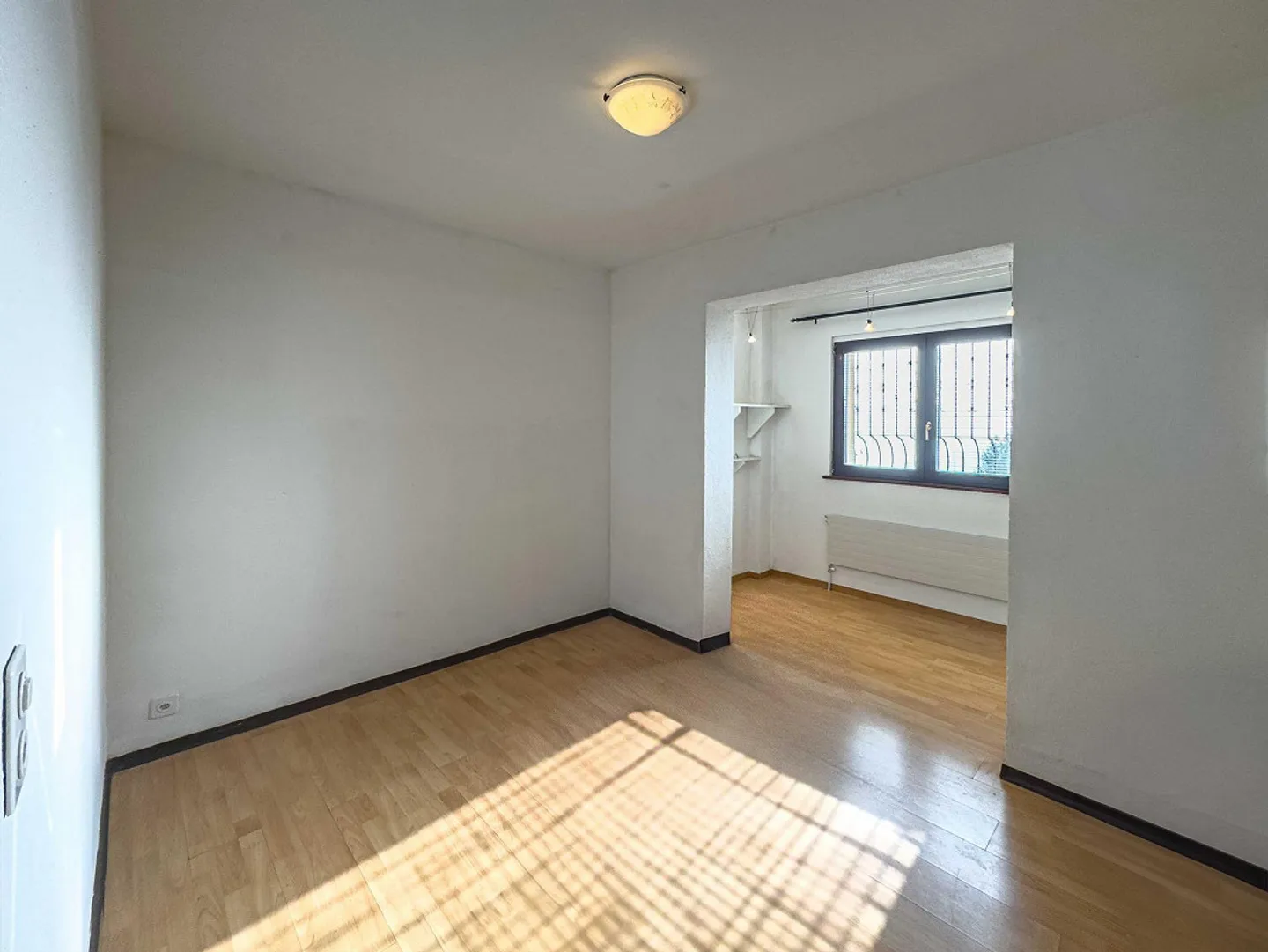 Grande casa familiare ad Aranno - Foto 3 di 9