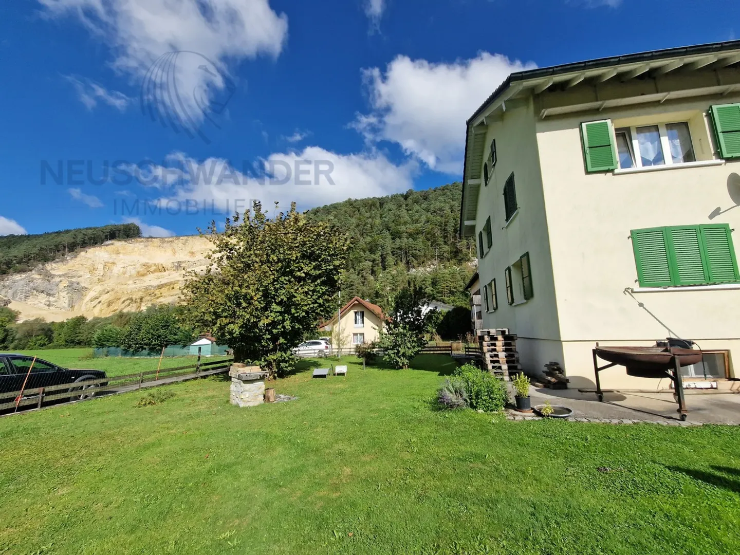 Immeuble résidentiel à vendre - Photo 3 sur 4