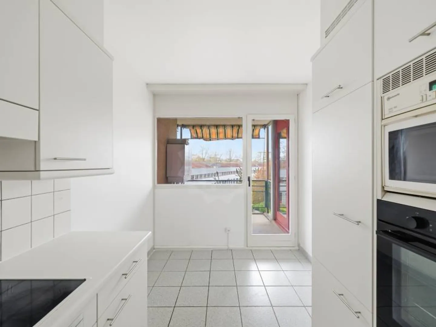 Appartement spacieux à Petit-Lancy - Photo 3 sur 12