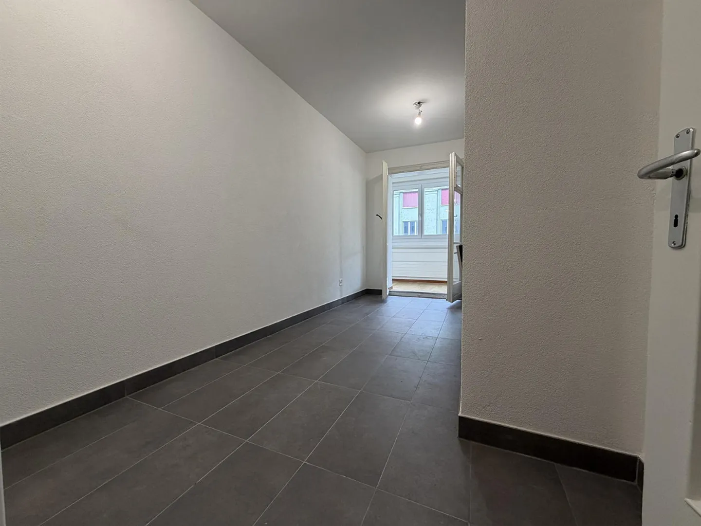 Appartamento spazioso a Pérolles - Foto 4 di 9