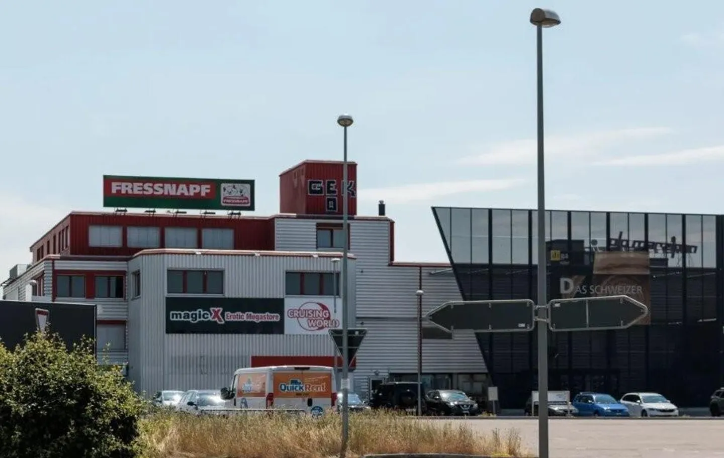 Lager in der Shoppingmeile Lyssach zu vermieten - Foto 1 von 5