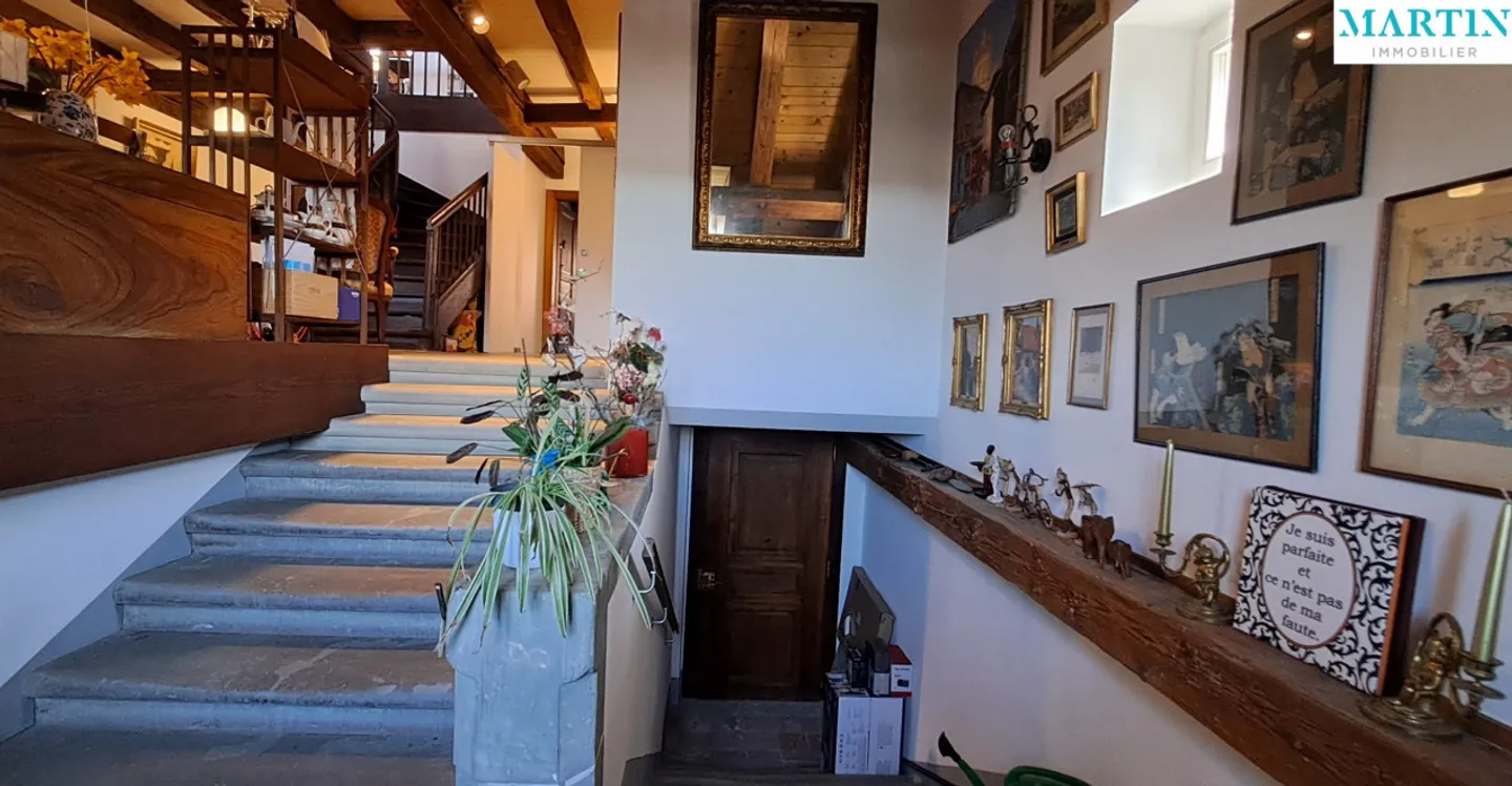 For sale in the heart of the Old Town of Fribourg a magnificent penthouse - Photo 14 of 16