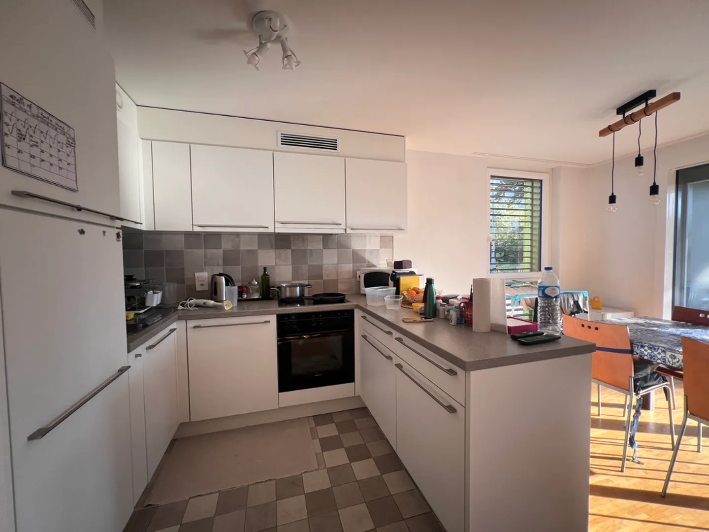 For rent 3.5 rooms on the ground floor with terrace and garden - Photo 3 of 9