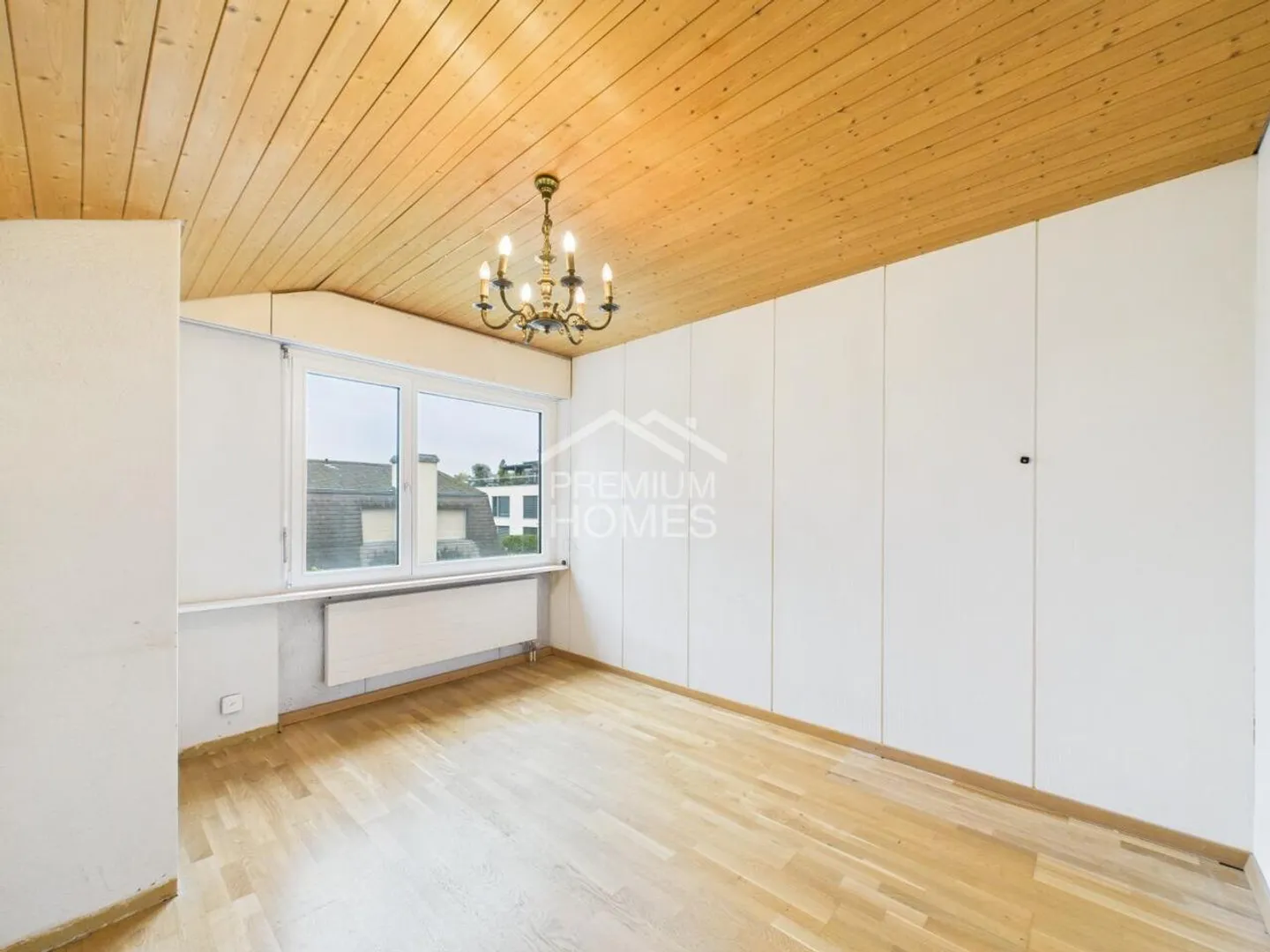 Guaranteed Comfort - Exclusive Oasis with Pool - Photo 8 of 10