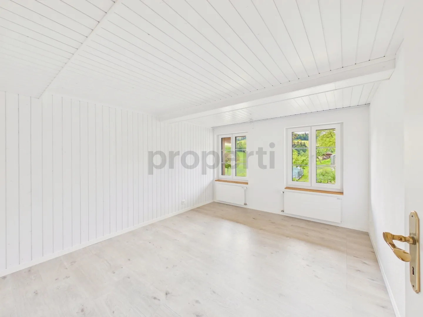 Appartamento moderno di 6,5 stanze a Rohrbachgraben - Foto 11 di 13