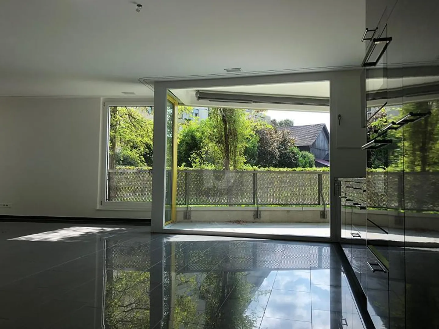 Geräumige Wohnung in Zürich - Foto 1 von 6