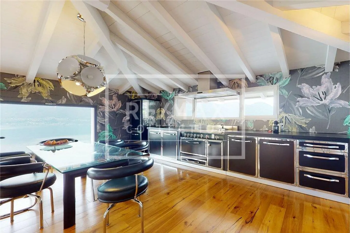 Maison de 4,5 pièces en style loft avec vue sur le lac - Photo 11 sur 13