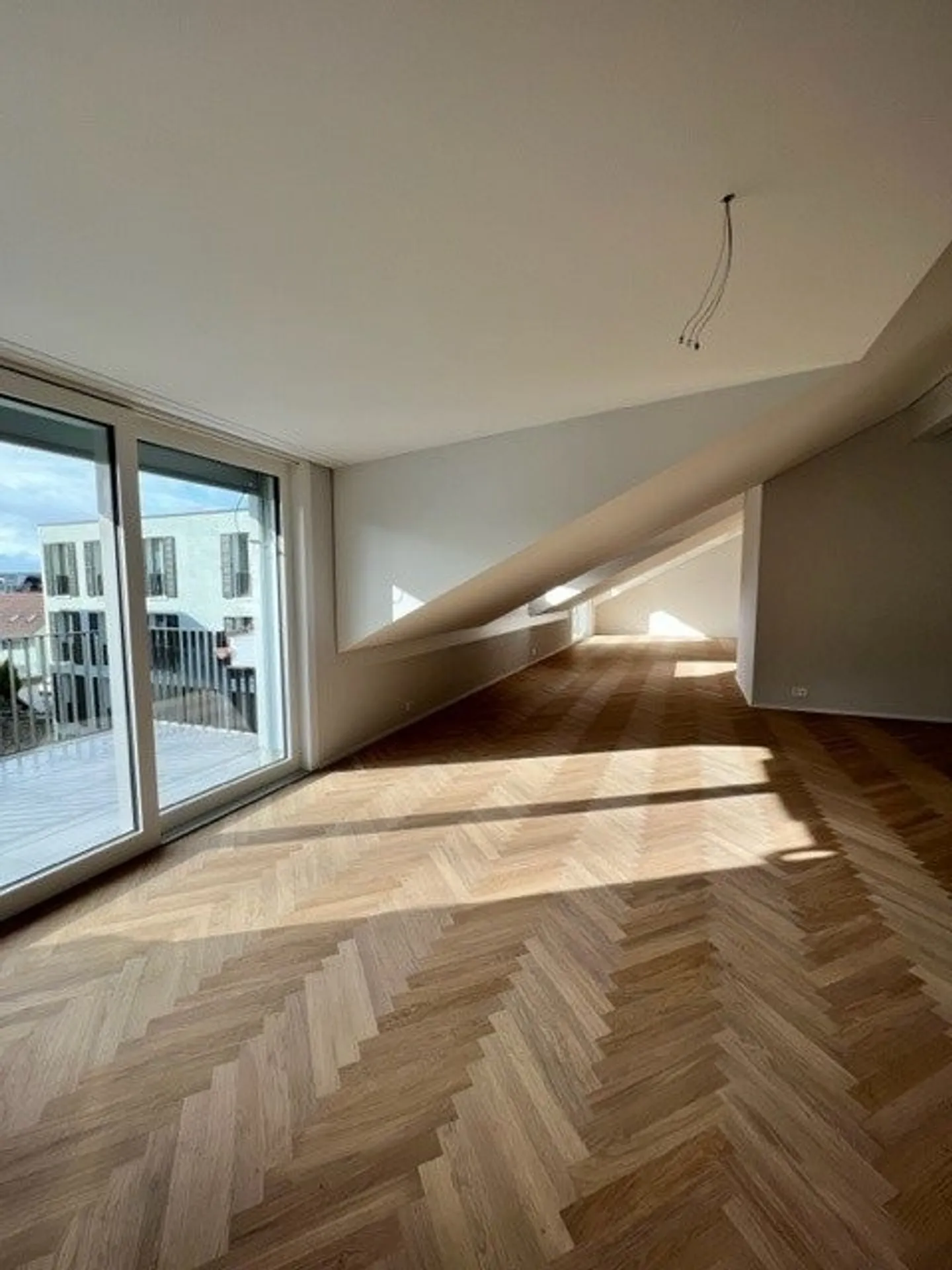 Beautiful Loft Apartment for Rent - Photo 3 of 10