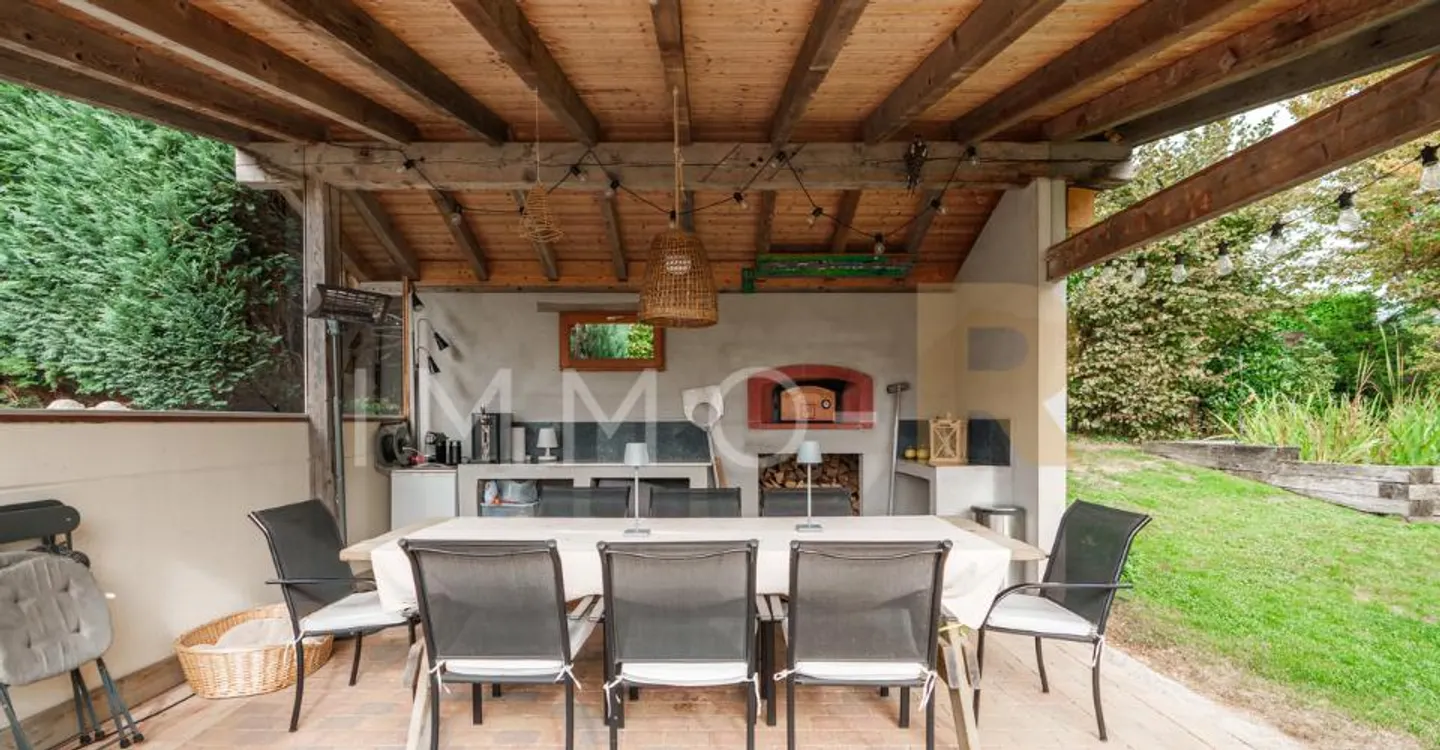 Grande maison 2 appartements  avec grand potentiel d'agrandissement - Foto 12 di 12