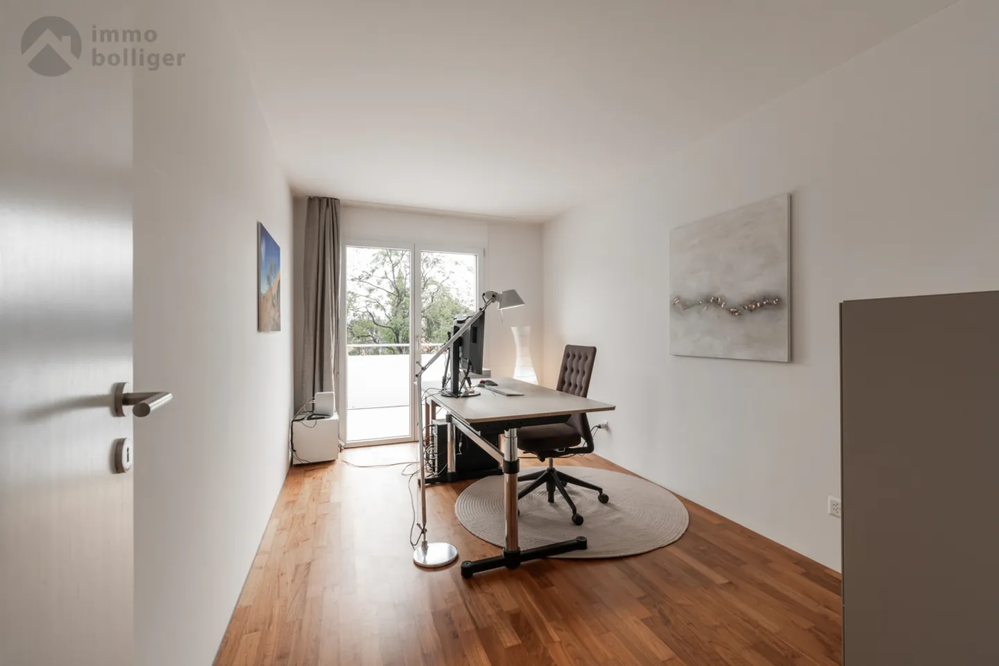 Nature-oriented living with urban connection - Photo 6 of 13