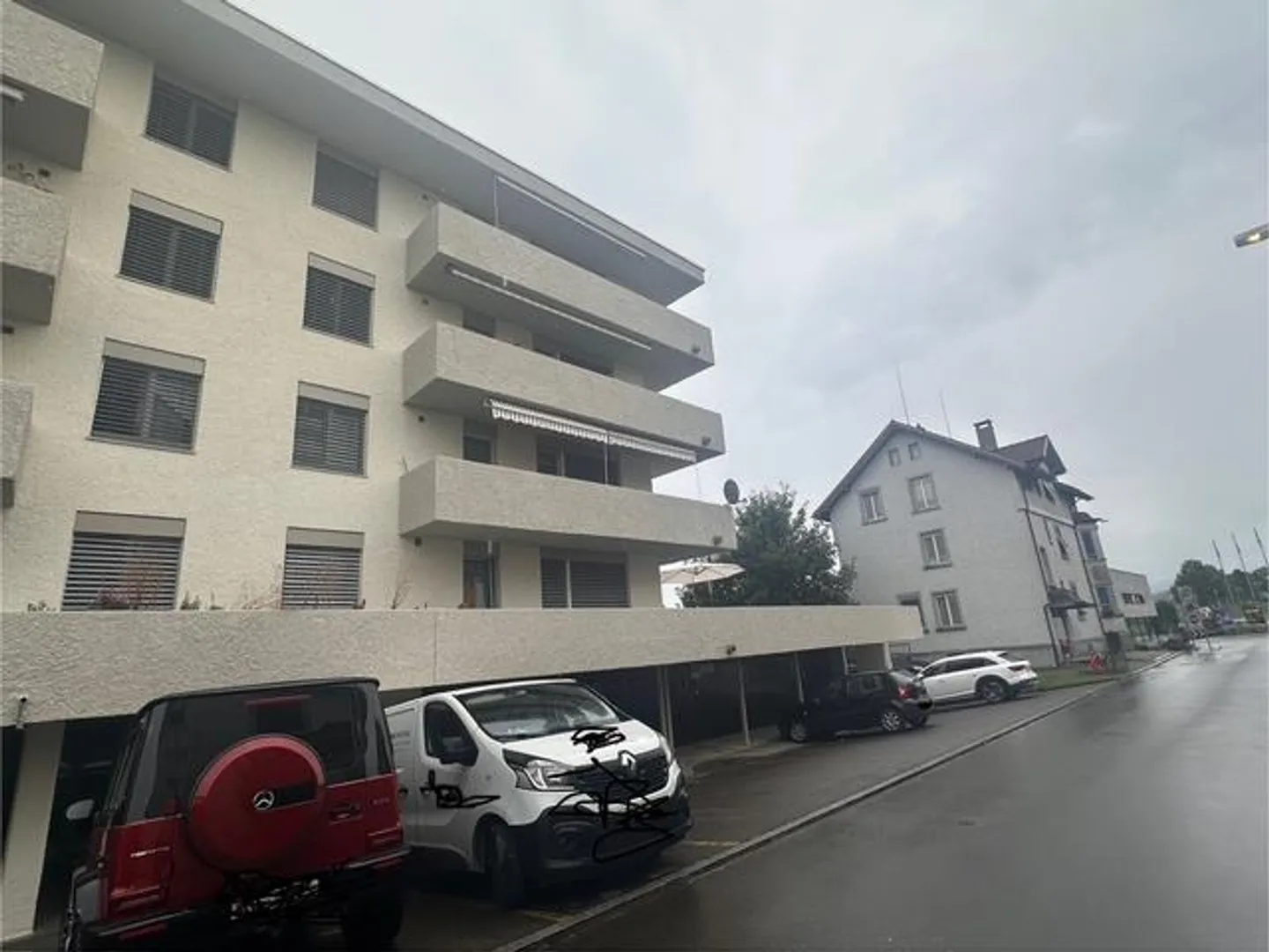 Spacious 2.5 Room Apartment - Photo 1 of 1