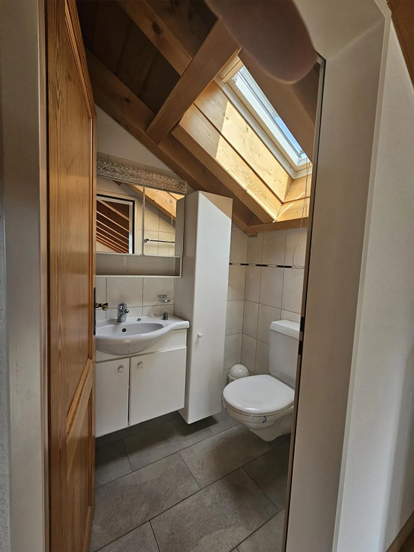 Casa unifamiliare 4 1/2 locali con vista sulla Linthebene - Foto 15 di 20