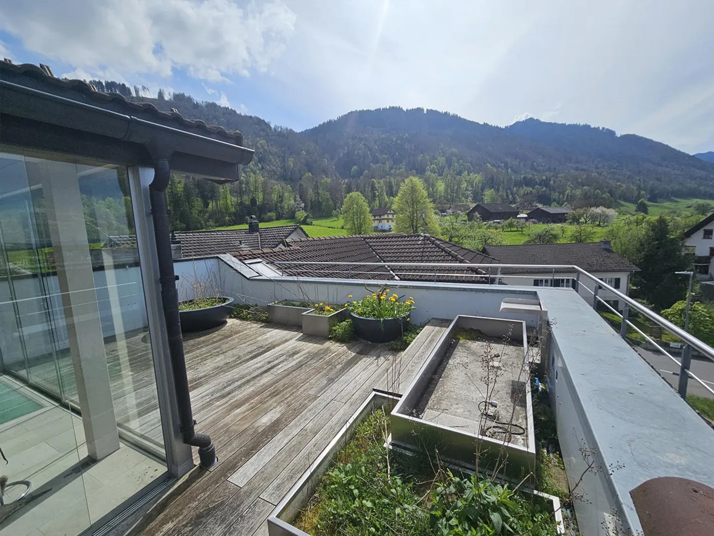 Casa unifamiliare 4 1/2 locali con vista sulla Linthebene - Foto 17 di 20