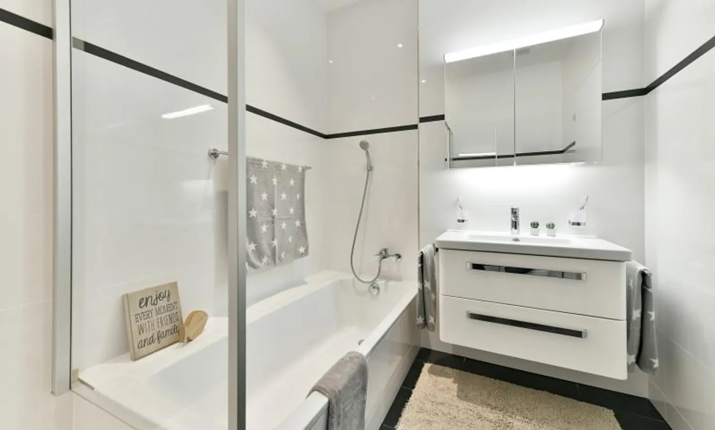 Modernes Apartment in Kriens - Foto 1 von 7