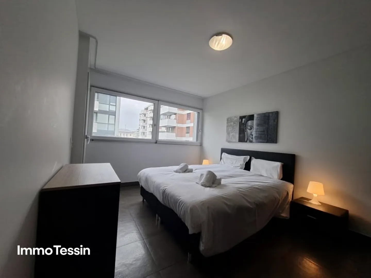 SECONDA CASA: Lussuoso e moderno appartamento con balcone nel cuore di Locarno a soli 150 metri dal lago - Foto 11 di 13