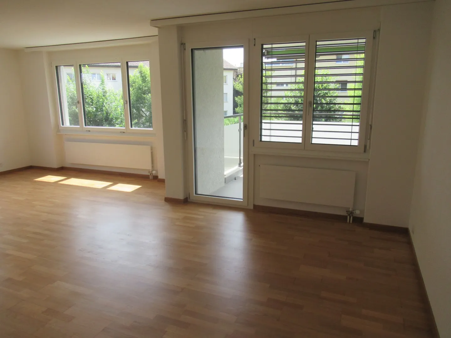 Great 4.5 Room Apartment - Photo 4 of 13