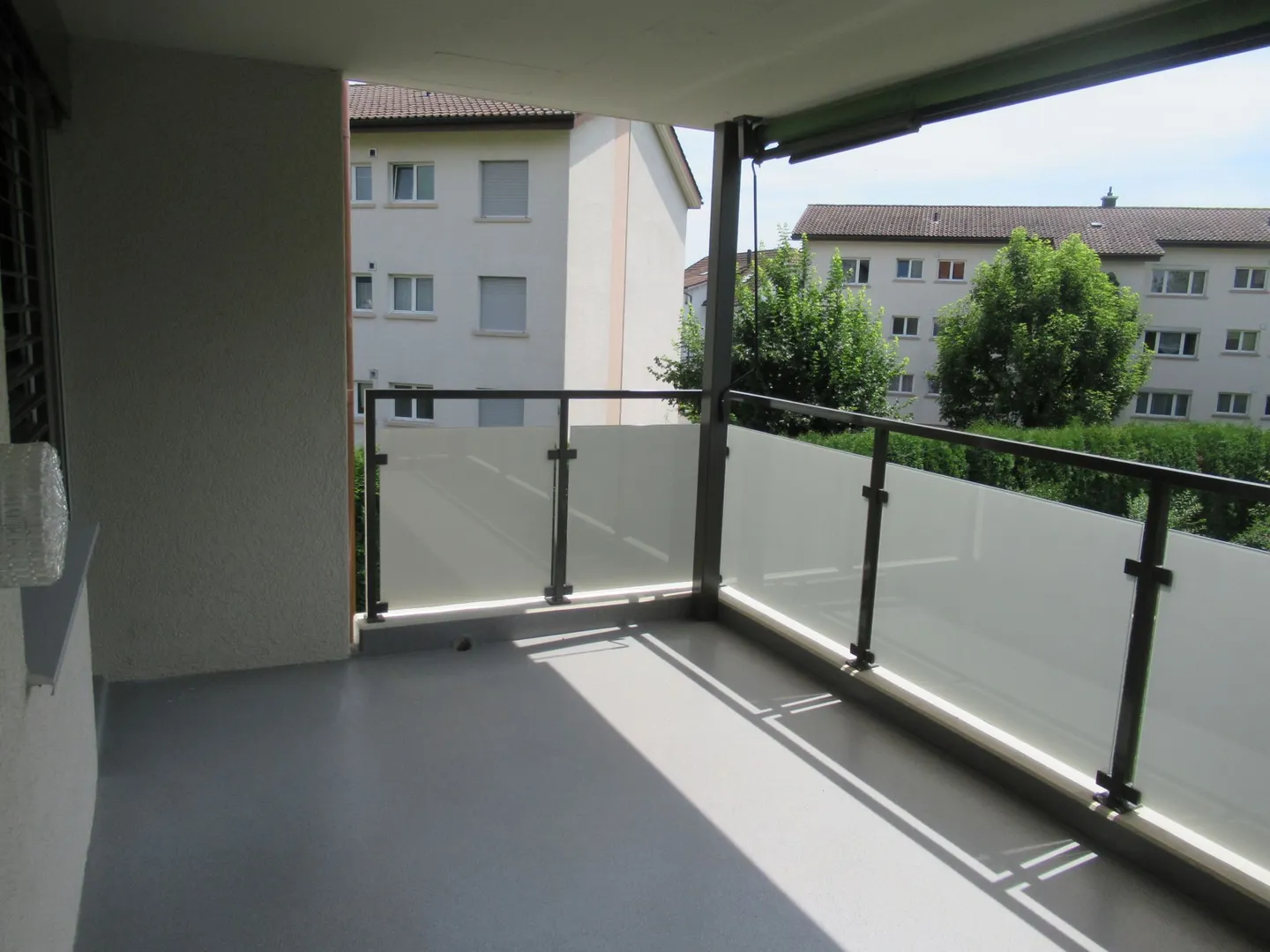 Great 4.5 Room Apartment - Photo 11 of 13