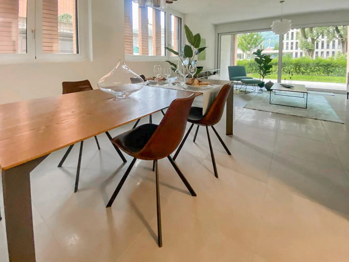 Moderne 3.5 pièces avec jardin à Bellinzone - Photo 1 sur 6